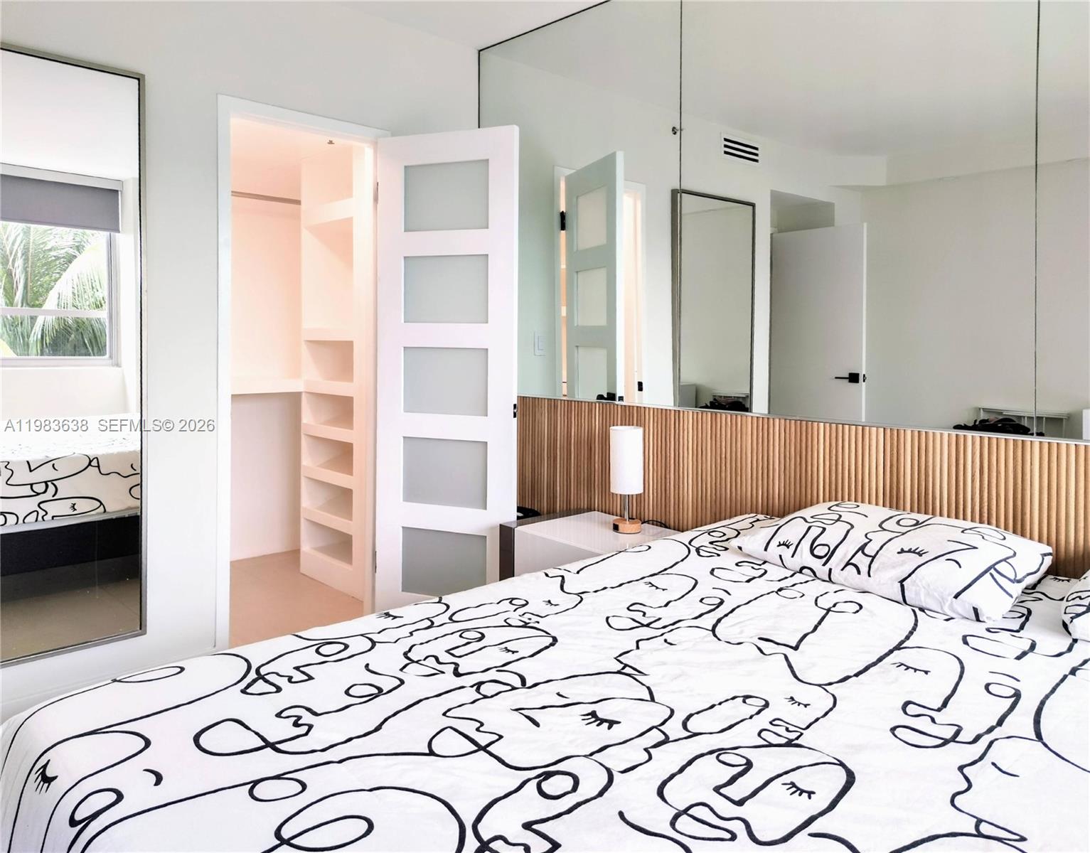 FLAMINGO SOUTH BEACH I CO - Residential