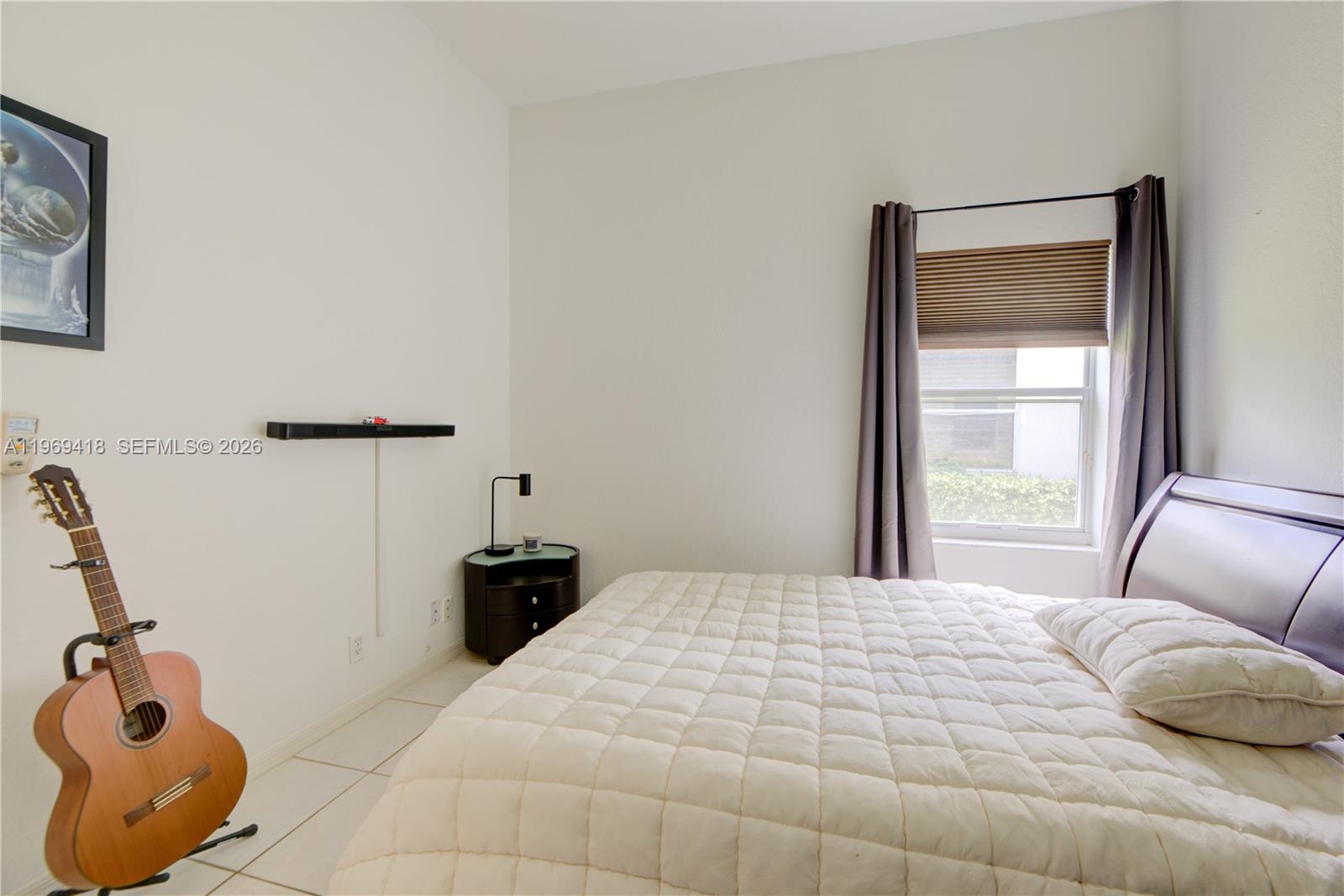 SAPPHIRE POINTE - DIAMOND - Residential