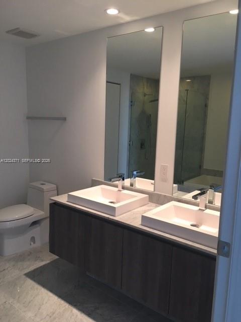SLS LUX - Residential Lease