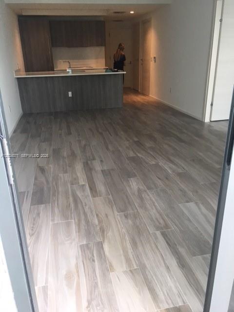 SLS LUX - Residential Lease