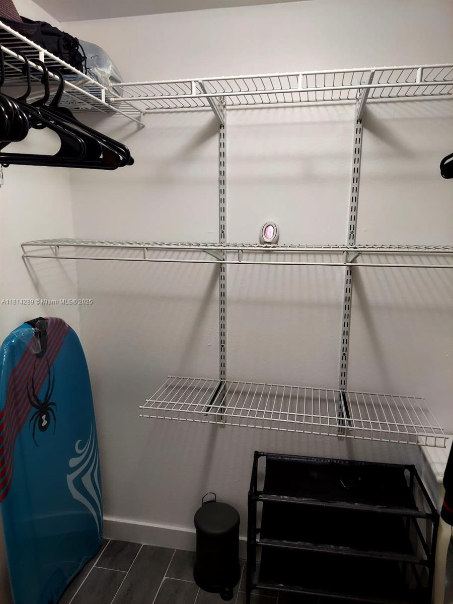 AVENTURA ELDORADO CONDO - Residential Lease