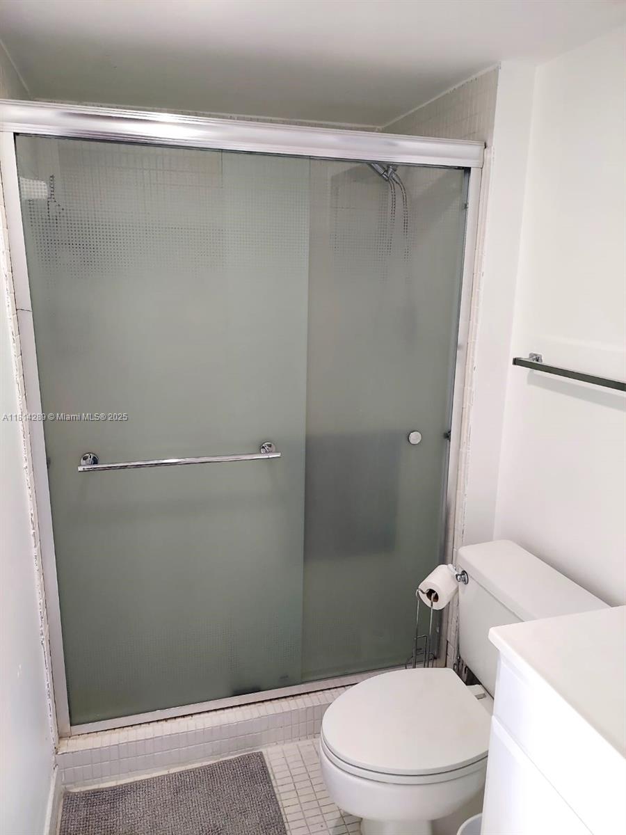 AVENTURA ELDORADO CONDO - Residential Lease