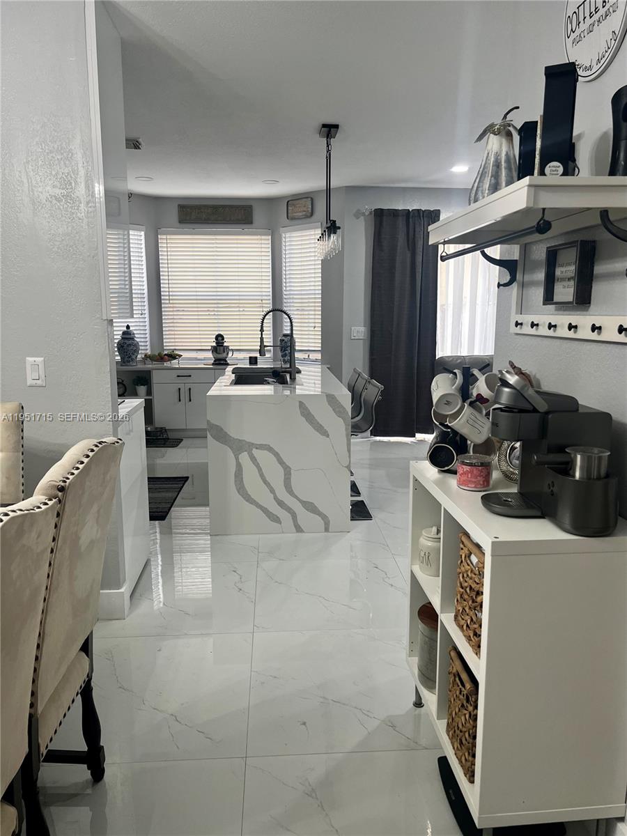 KENDALLAND - Residential