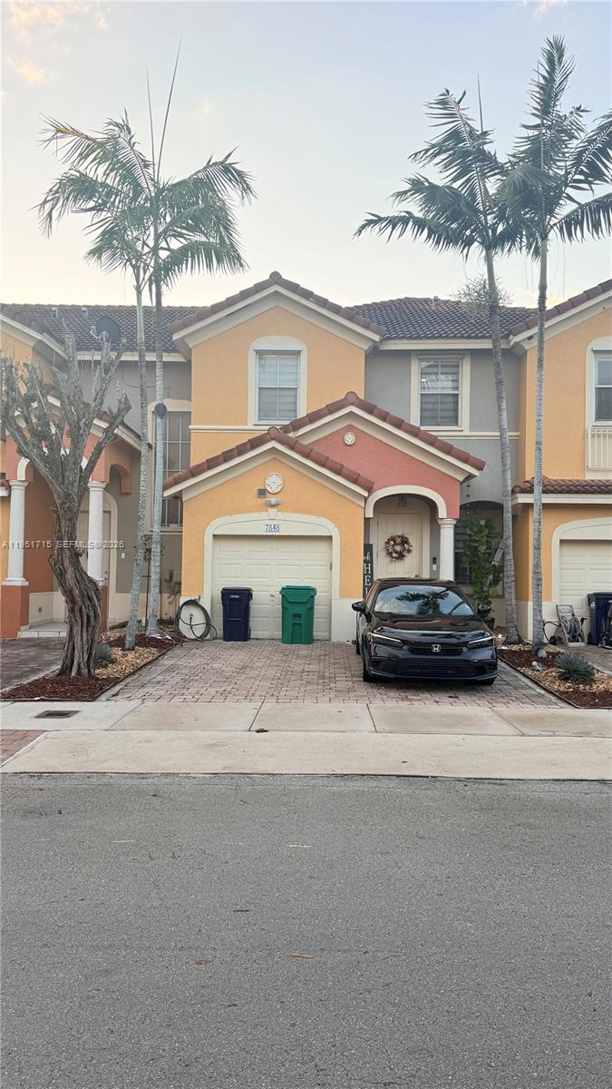 KENDALLAND - Residential