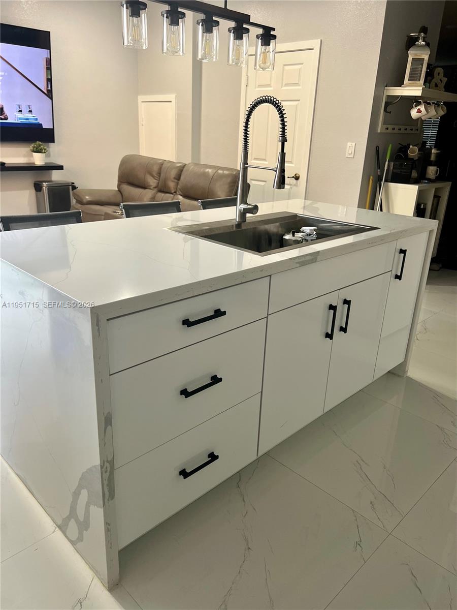 KENDALLAND - Residential