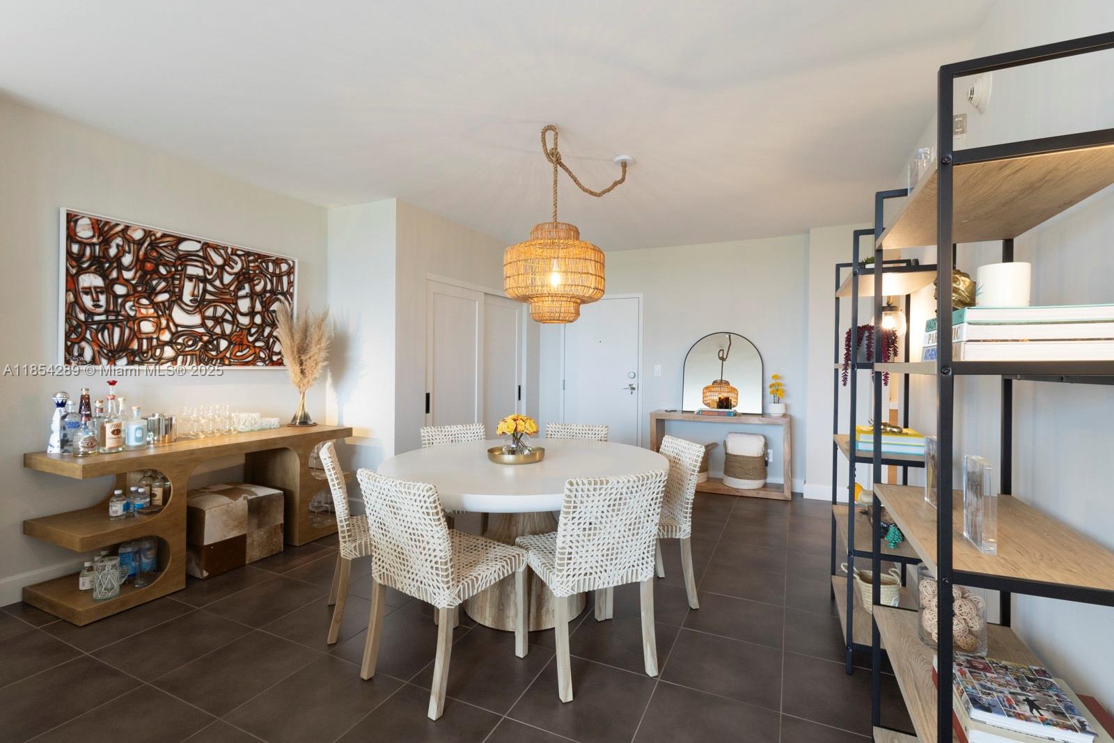 GABLES WATERWAY TOWERS CO - Residential