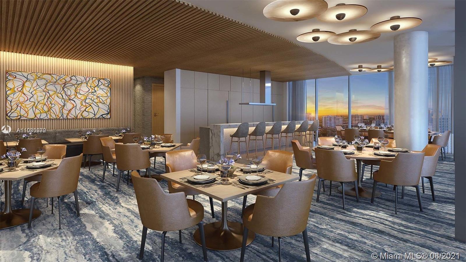 TURNBERRY OCEAN CLUB - Residential