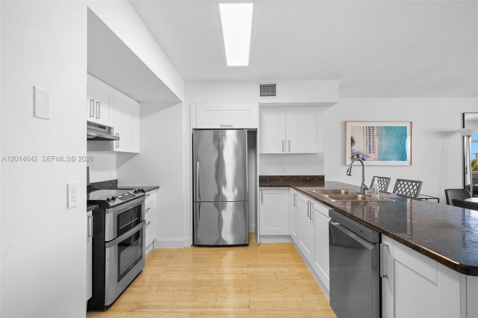 9499 Collins Ave 403