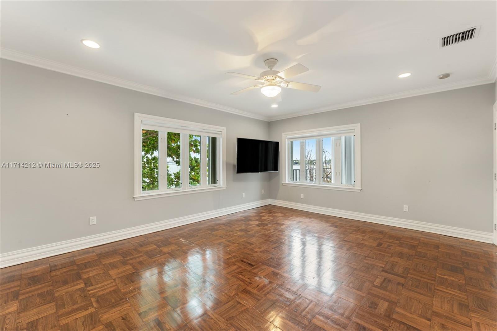 RIVO ALTO AMD - Residential
