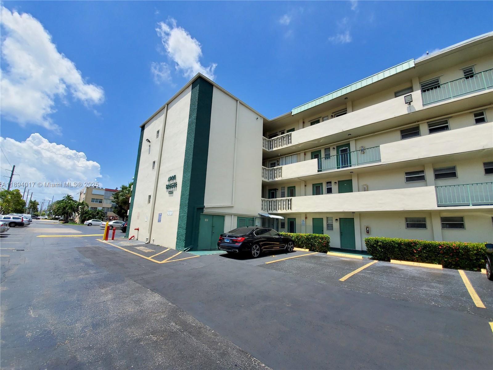 APRIL BREEZE CONDO - Residential Lease