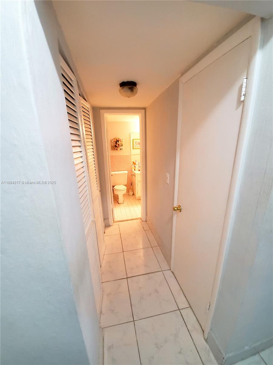 APRIL BREEZE CONDO - Residential Lease