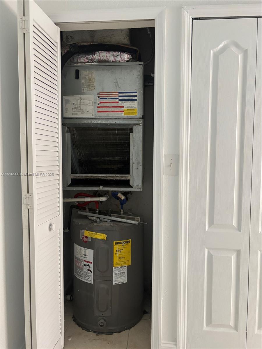 SHOMA HOMES AT COUNTRY CL - Residential