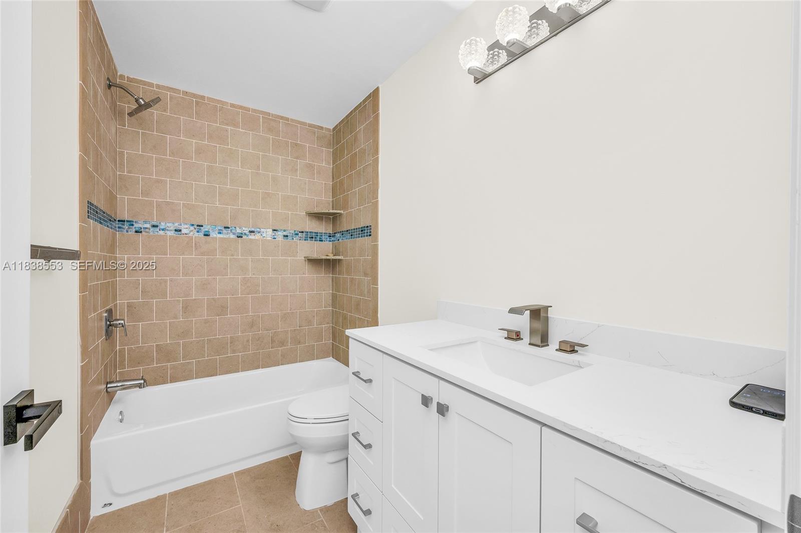 SAWGRASS PLANTATION - Residential