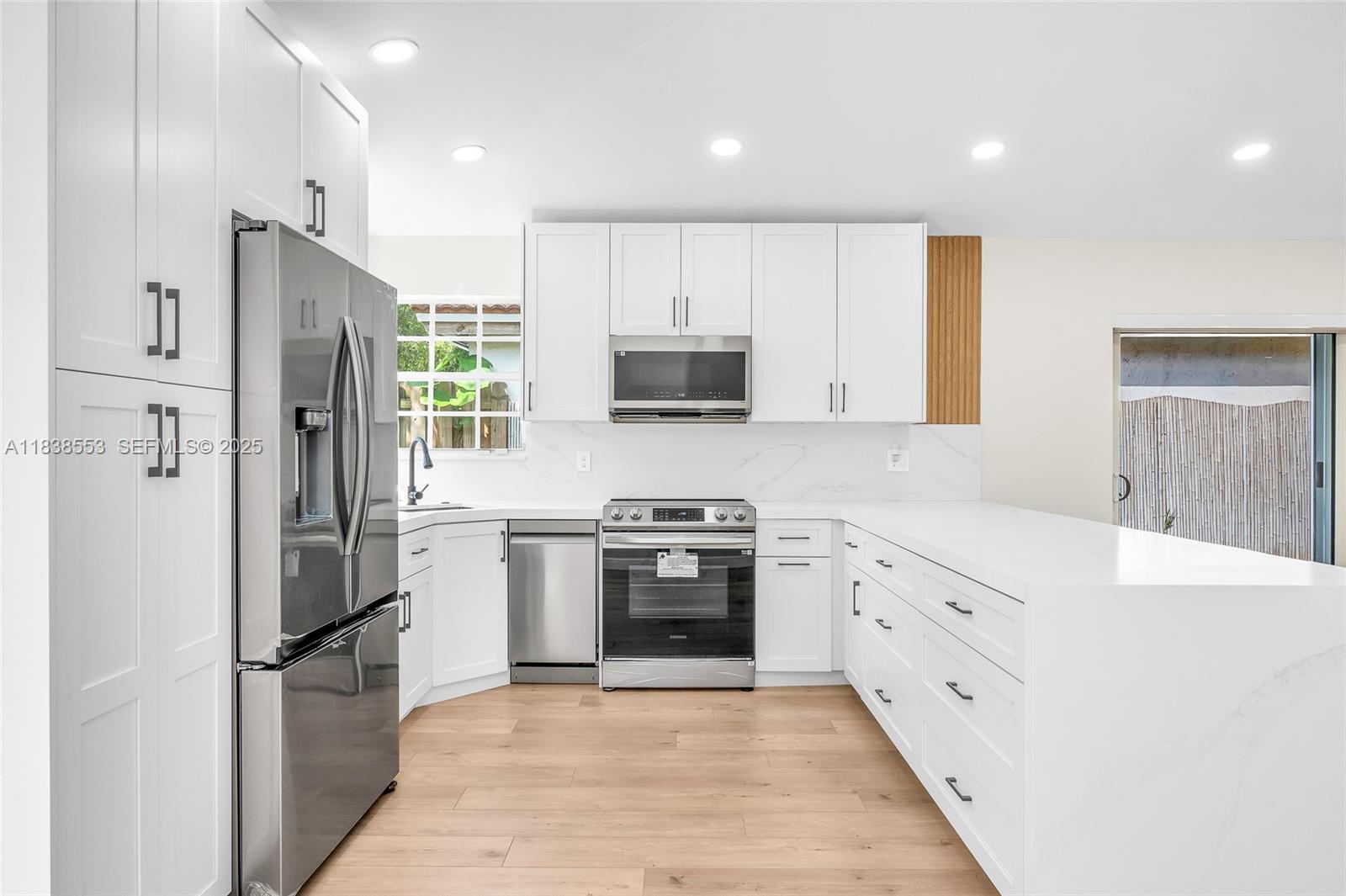 SAWGRASS PLANTATION - Residential