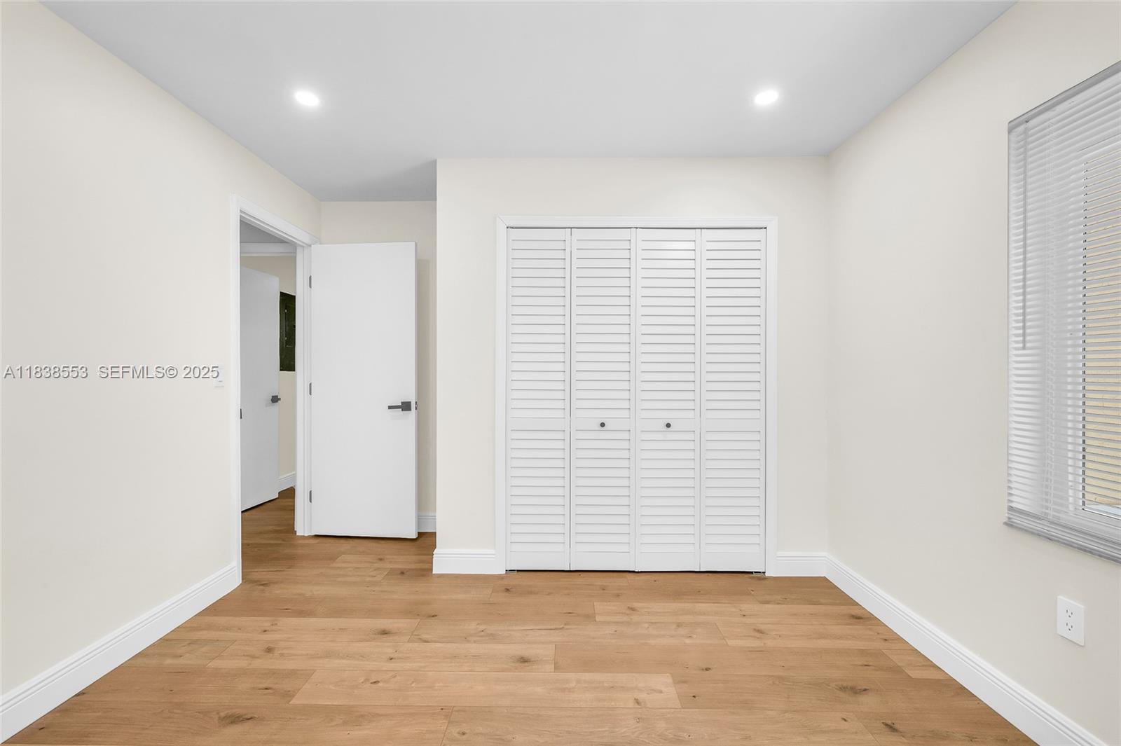 SAWGRASS PLANTATION - Residential