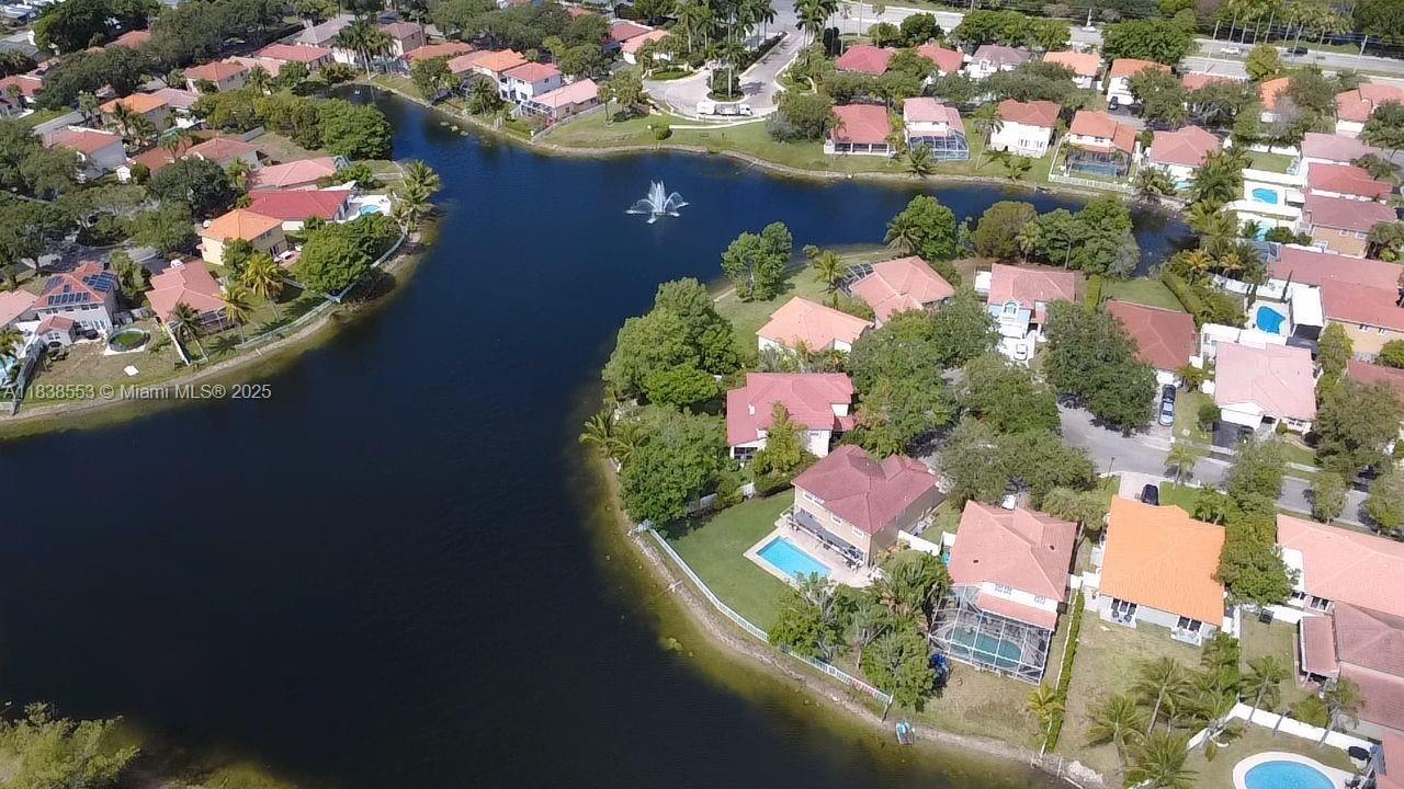 SAWGRASS PLANTATION - Residential