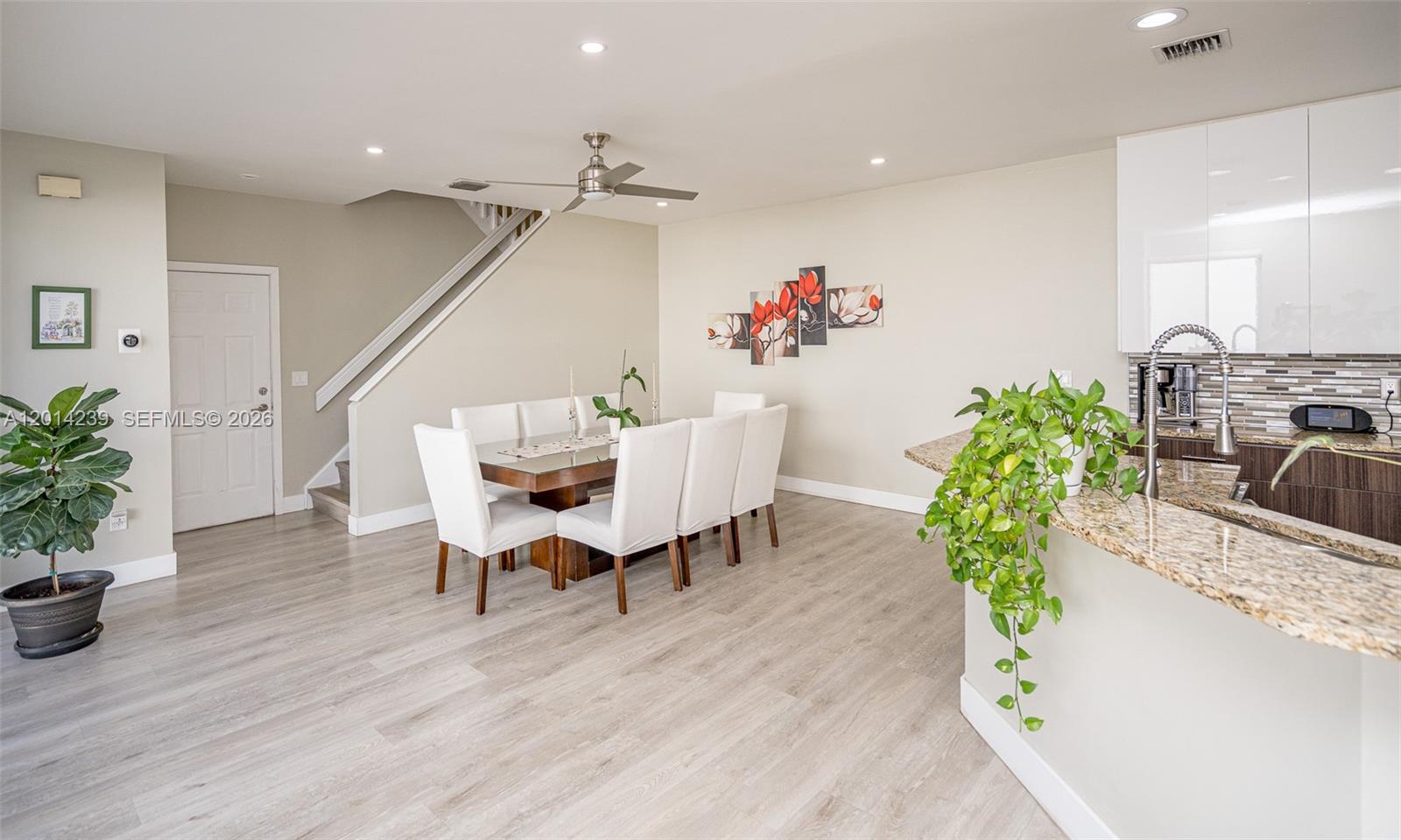 TOWNGATE - Residential