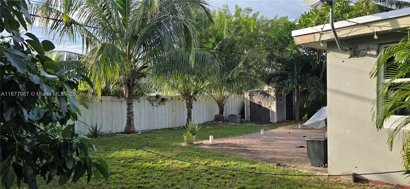 BROADVIEW PARK - Residential