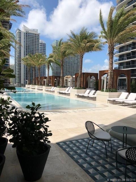 801 SMA RESIDENCES CONDO - Residential