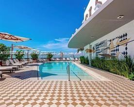 801 SMA RESIDENCES CONDO - Residential