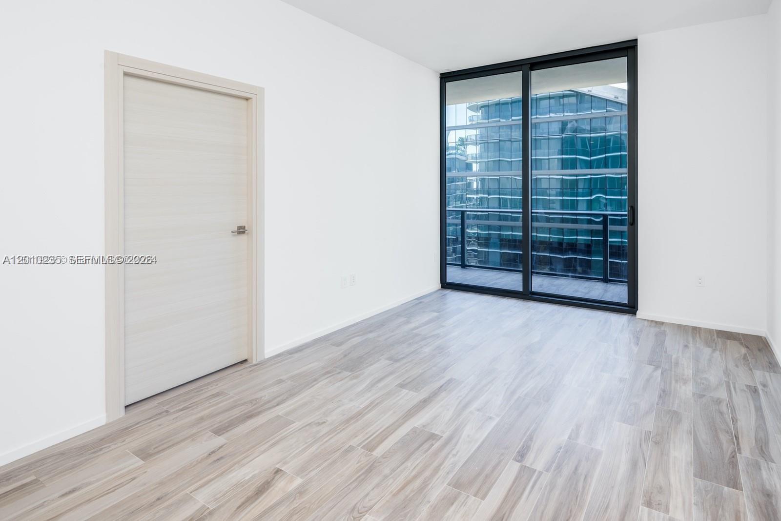 801 SMA RESIDENCES CONDO - Residential
