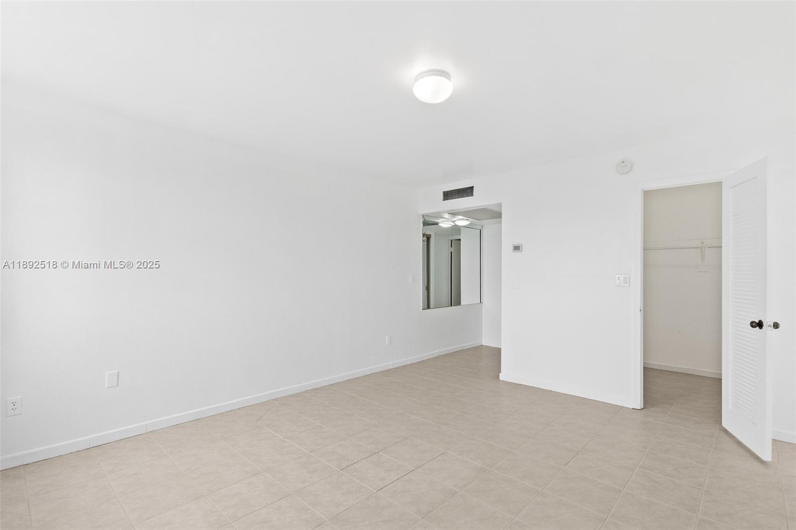 OCEAN PARK CONDO - Residential Lease