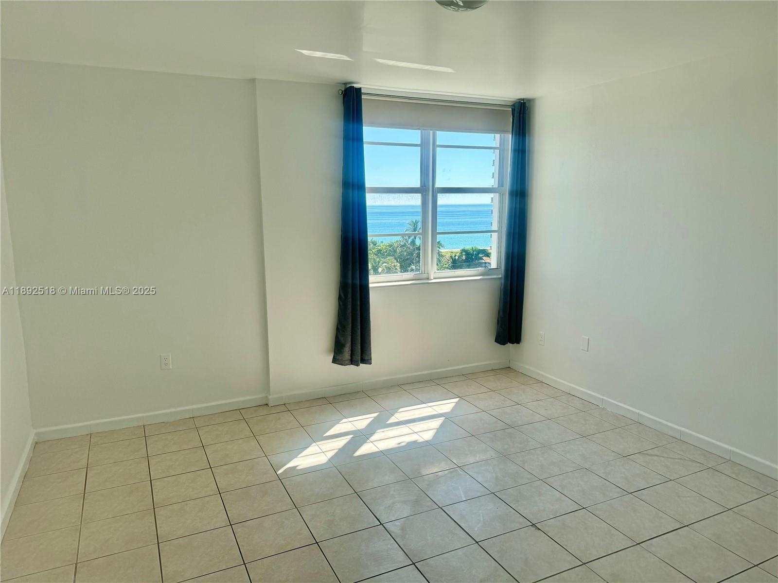 OCEAN PARK CONDO - Residential Lease
