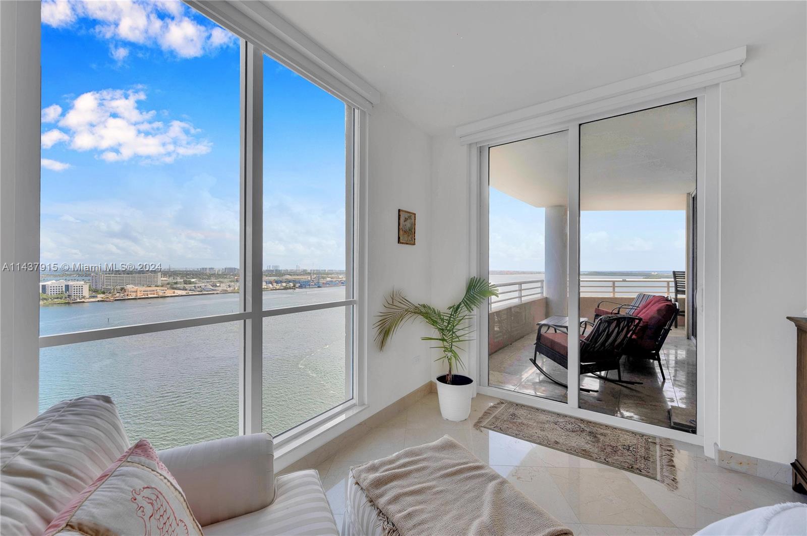 THREE TEQUESTA POINT COND - Residential