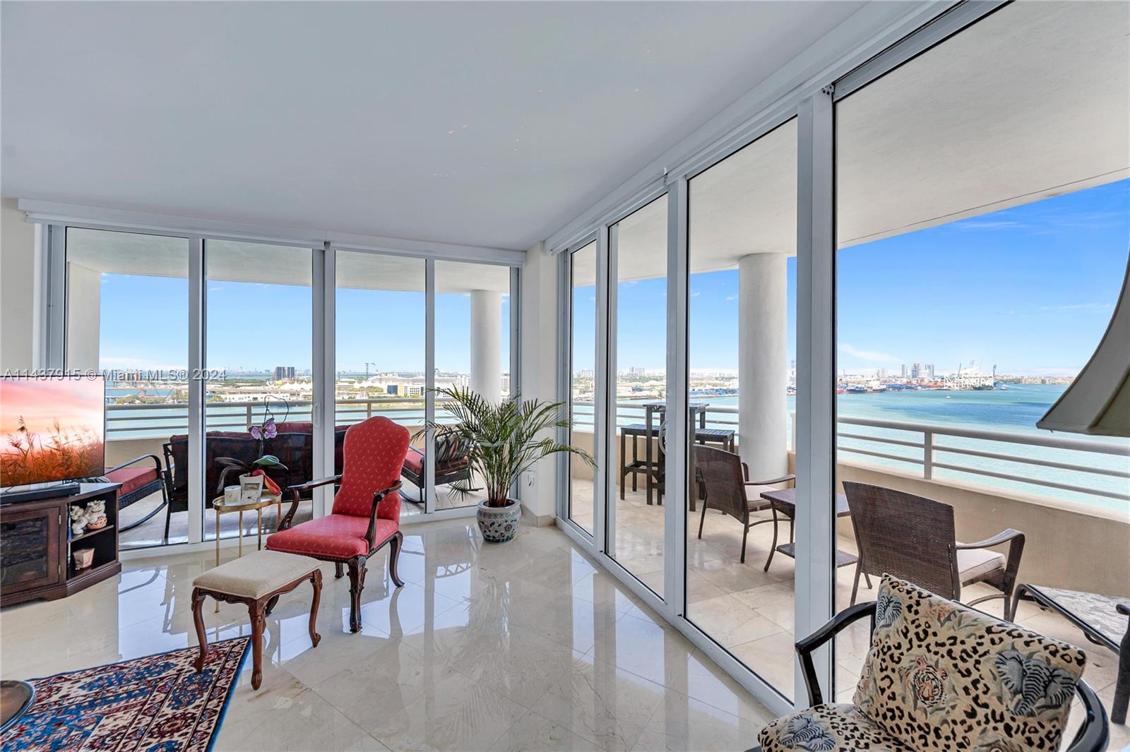 THREE TEQUESTA POINT COND - Residential