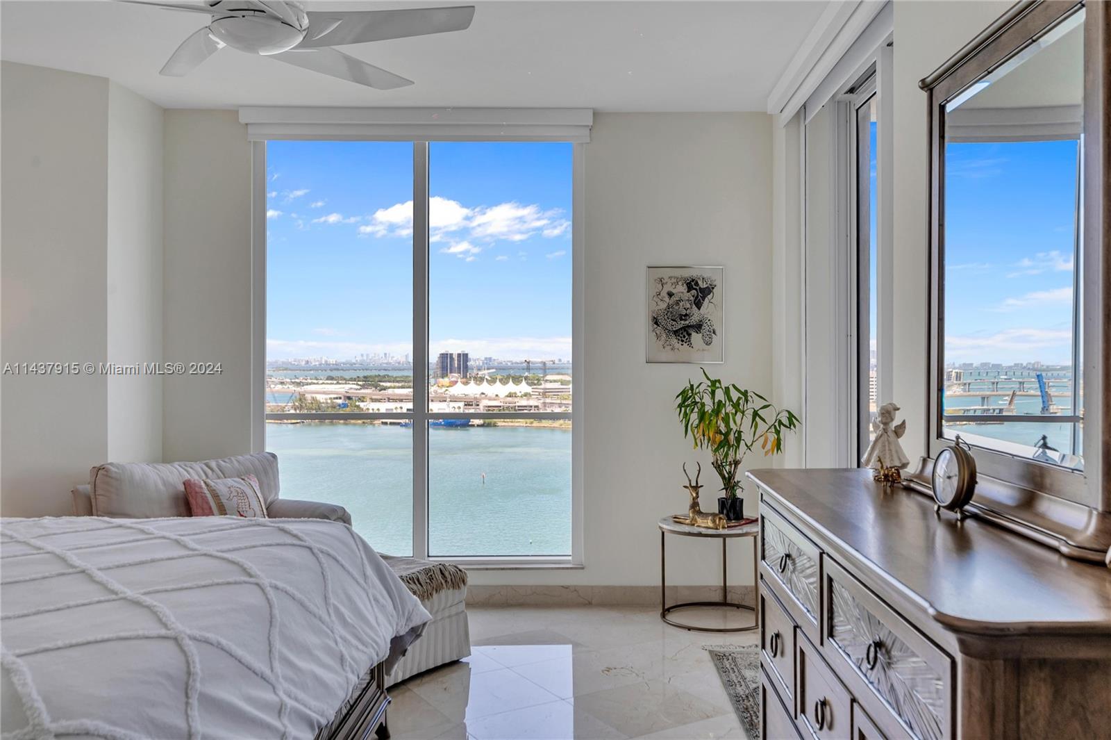 THREE TEQUESTA POINT COND - Residential