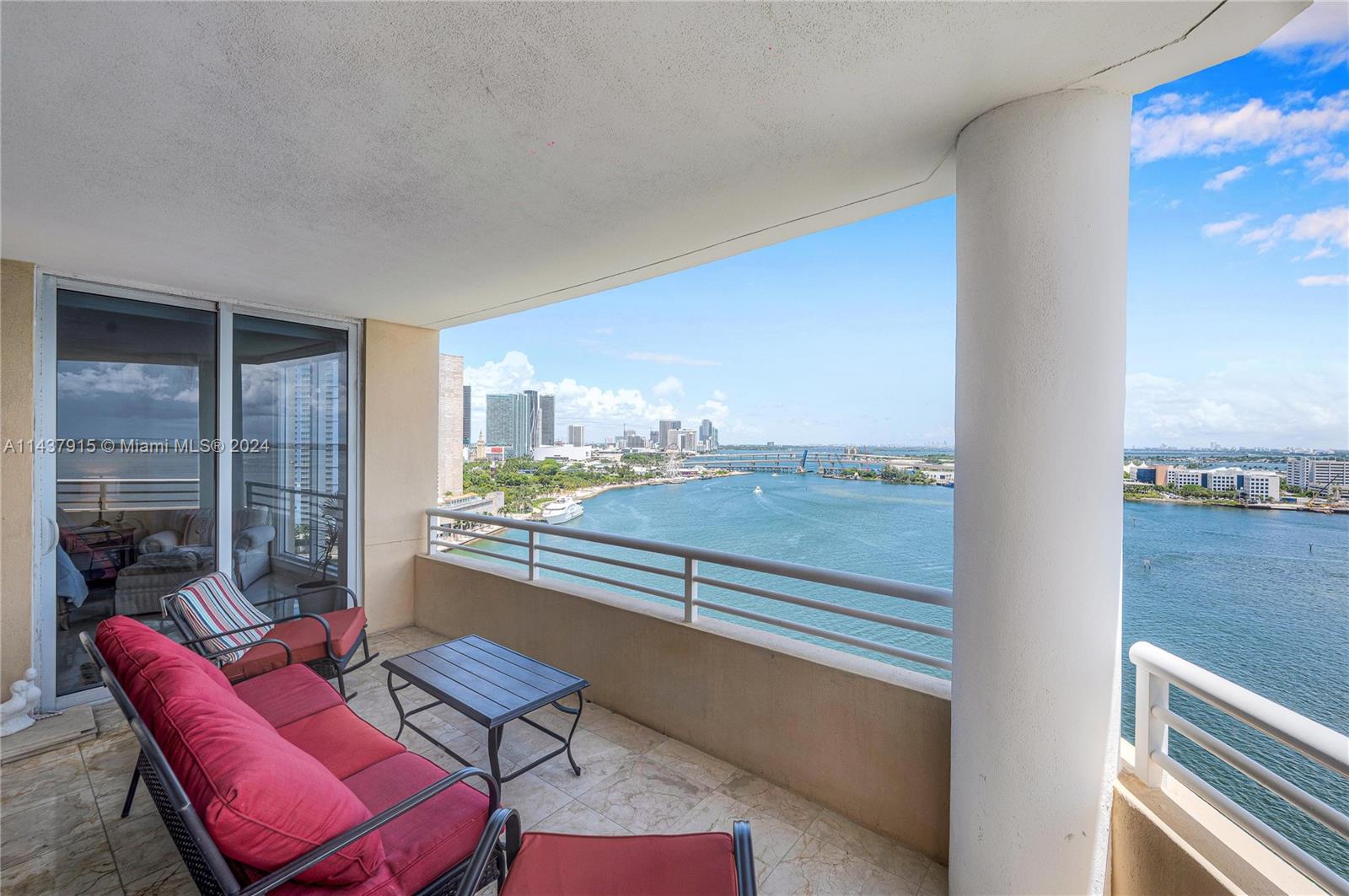THREE TEQUESTA POINT COND - Residential