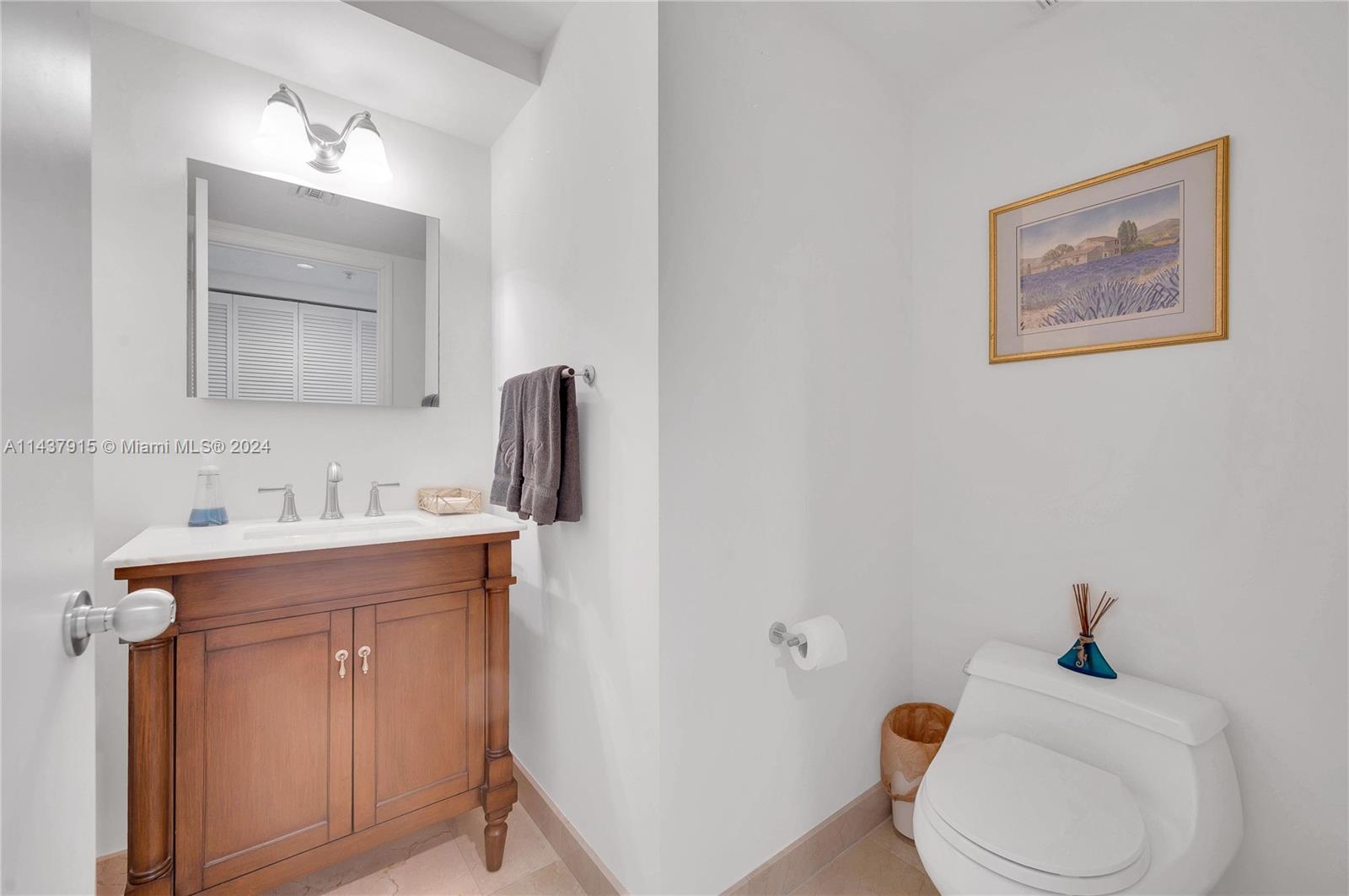 THREE TEQUESTA POINT COND - Residential