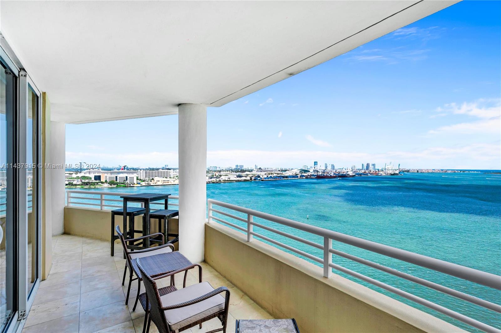THREE TEQUESTA POINT COND - Residential