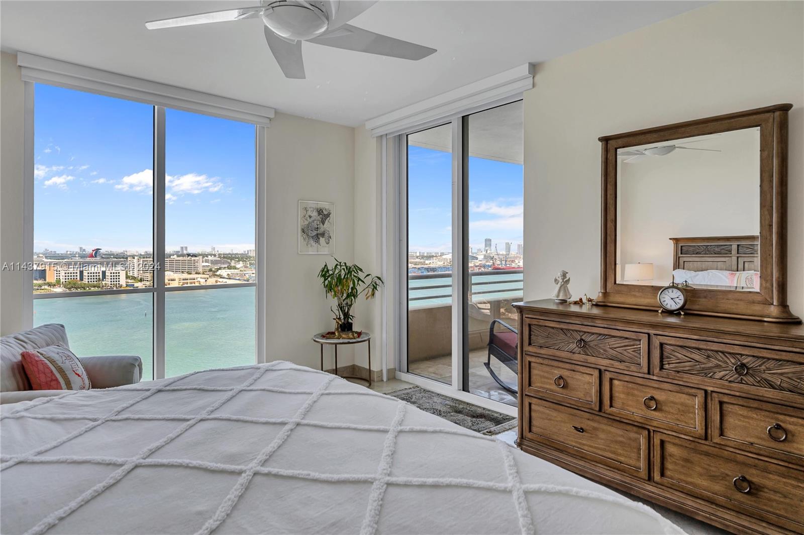 THREE TEQUESTA POINT COND - Residential