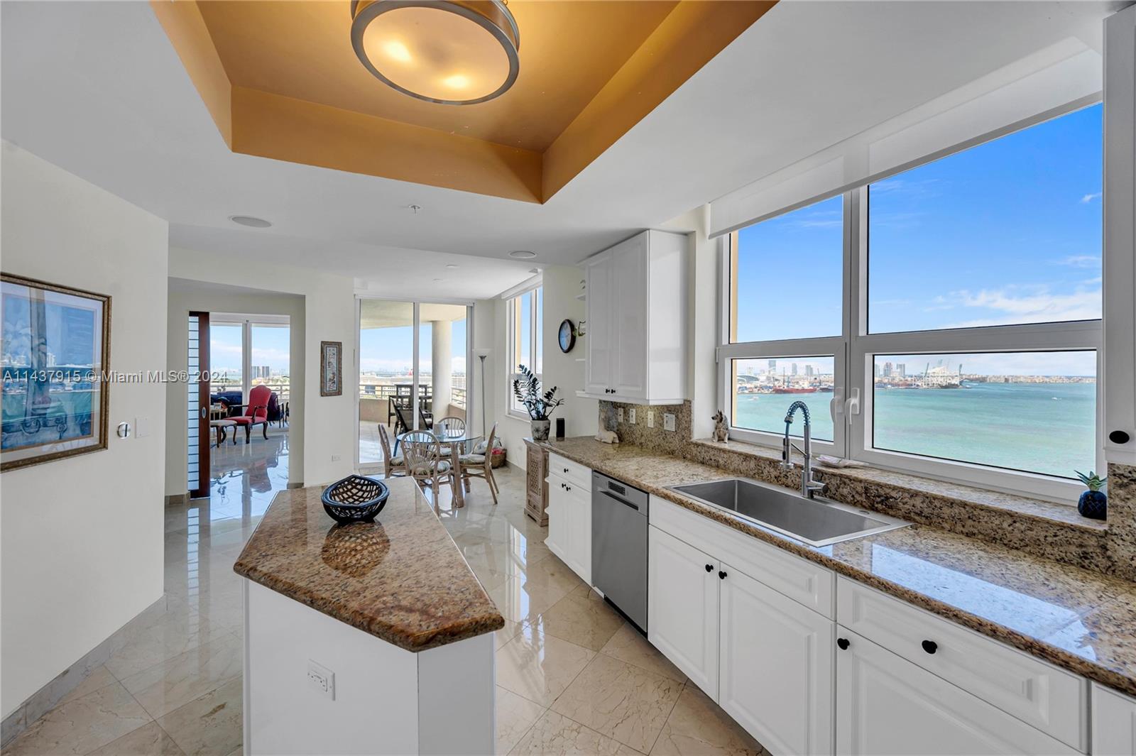 THREE TEQUESTA POINT COND - Residential