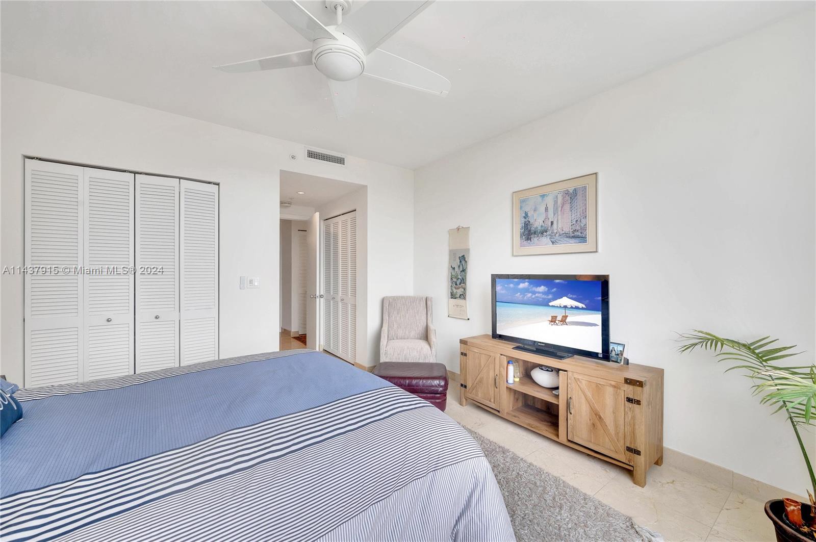 THREE TEQUESTA POINT COND - Residential