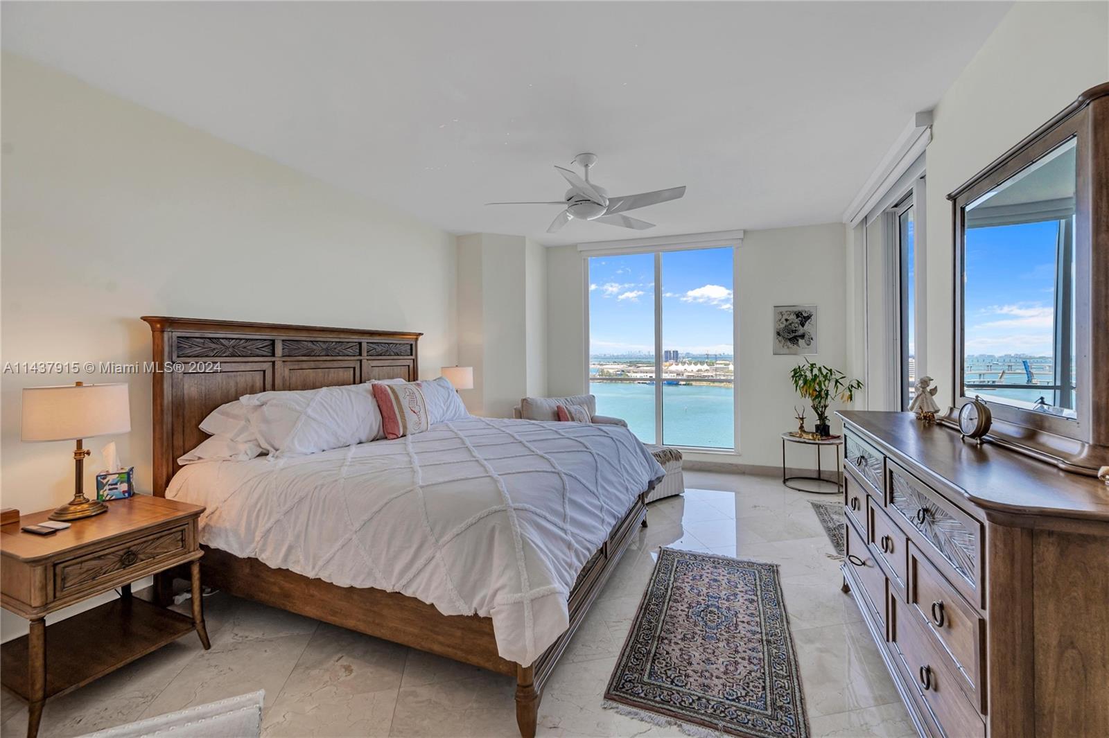 THREE TEQUESTA POINT COND - Residential