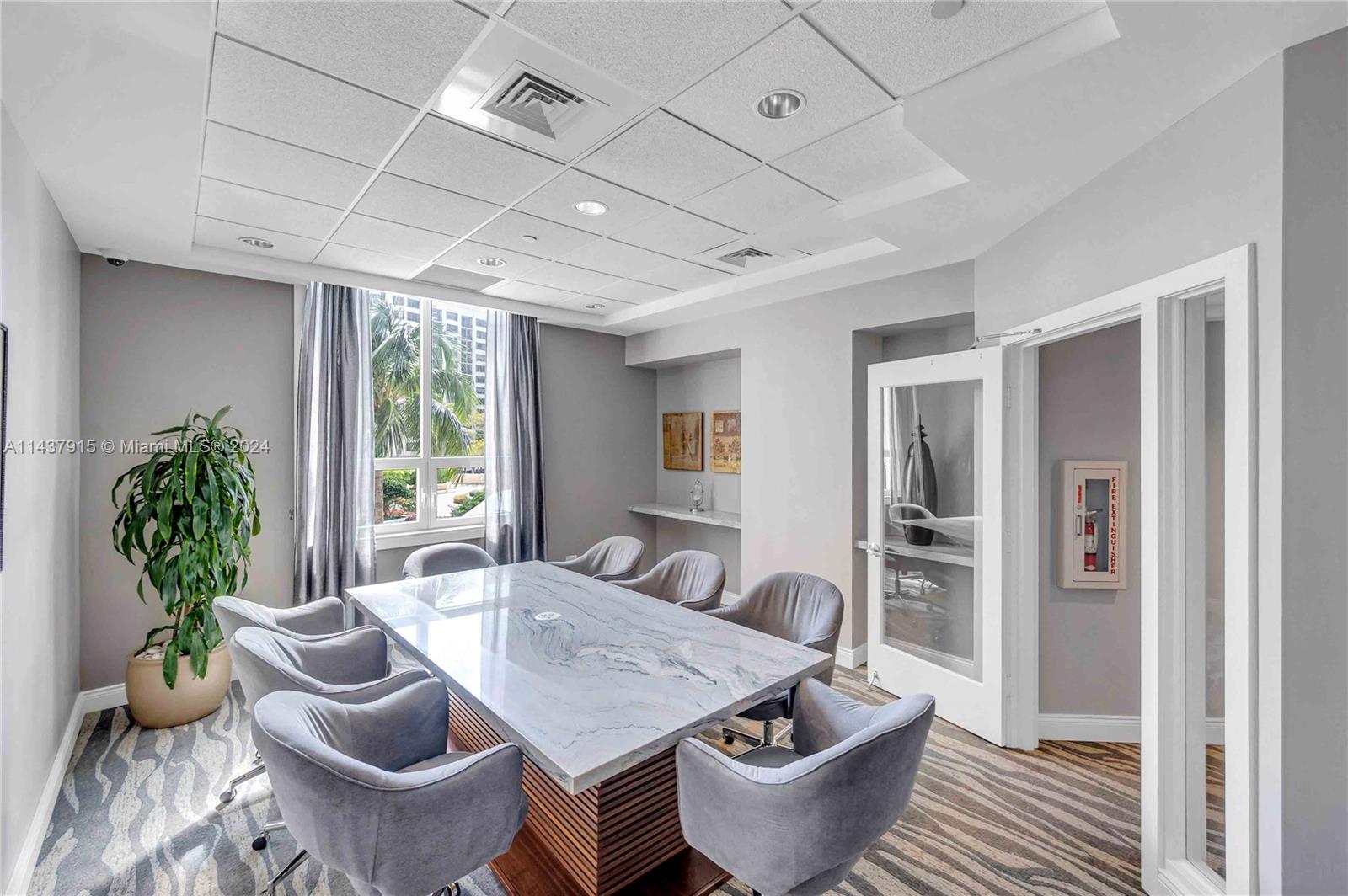 THREE TEQUESTA POINT COND - Residential