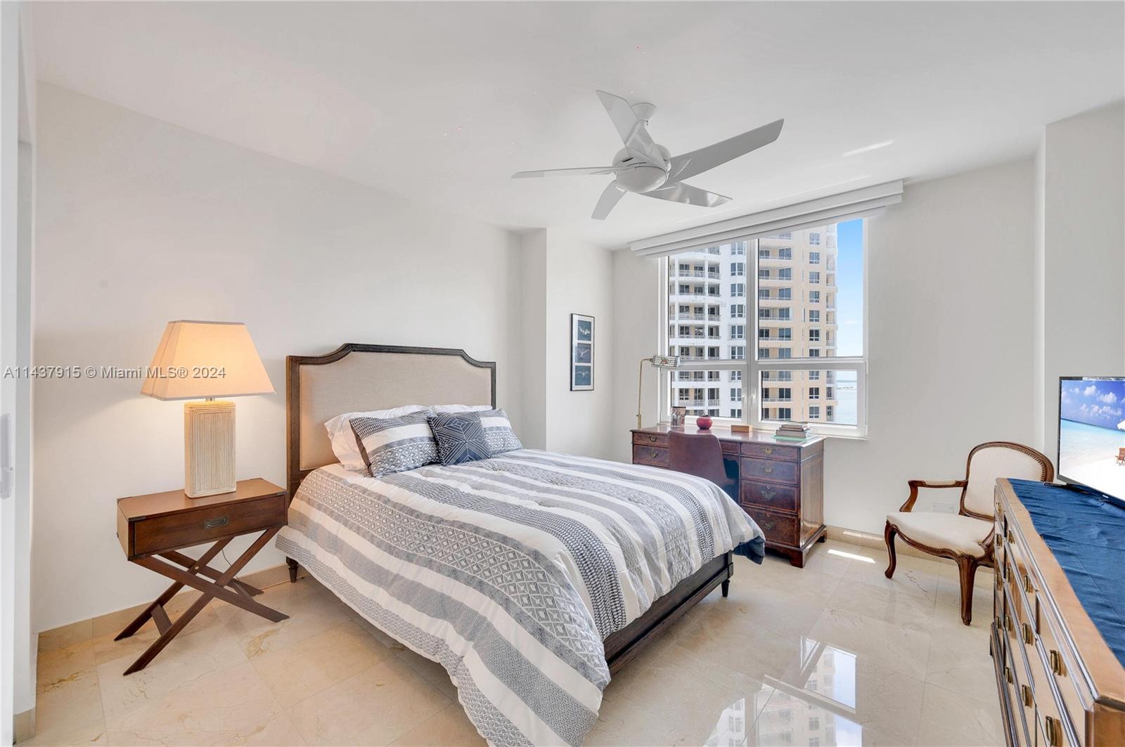 THREE TEQUESTA POINT COND - Residential