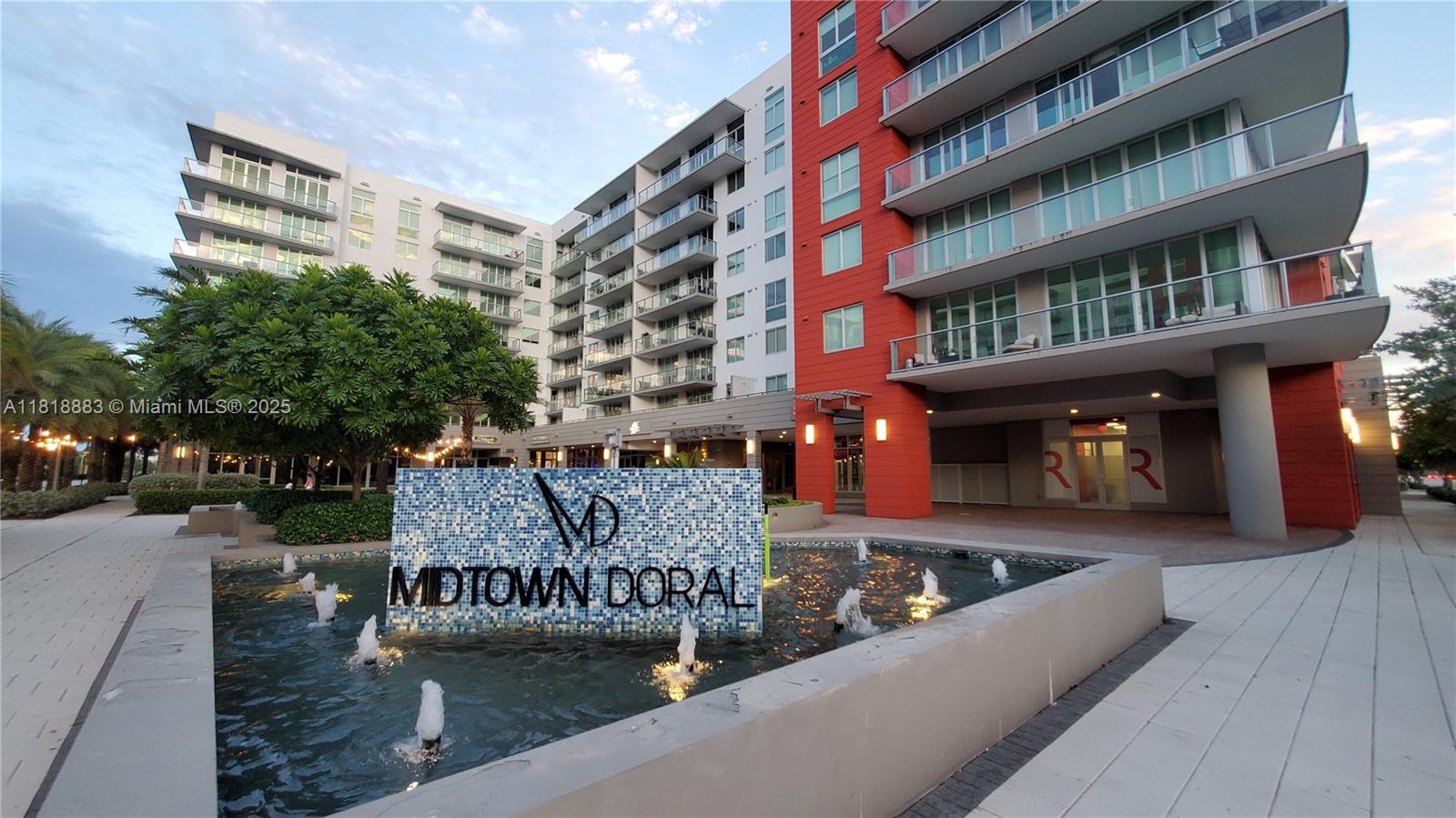 7751 Nw 107th Ave 417, Doral, Miami-Dade County, Florida - 1 Bedrooms  
2 Bathrooms - 