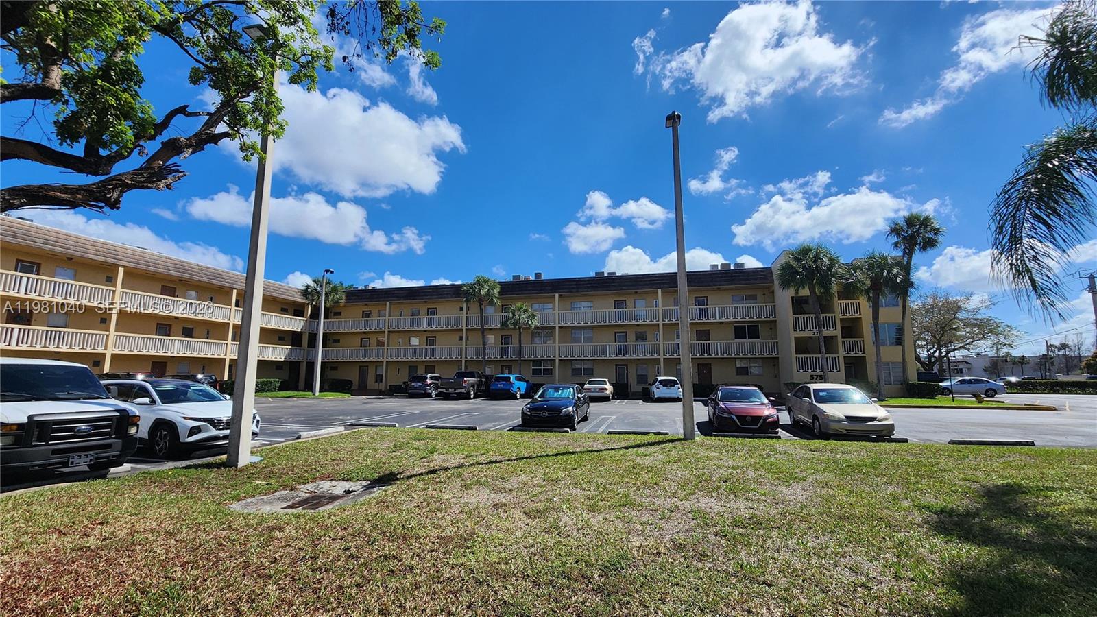 BERMUDA CLUB NINE CONDO - Residential