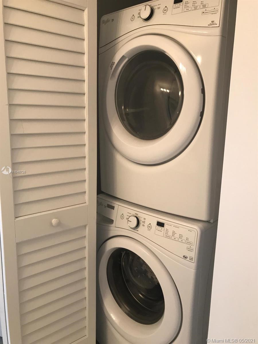 CENTRO CONDO - Residential Lease