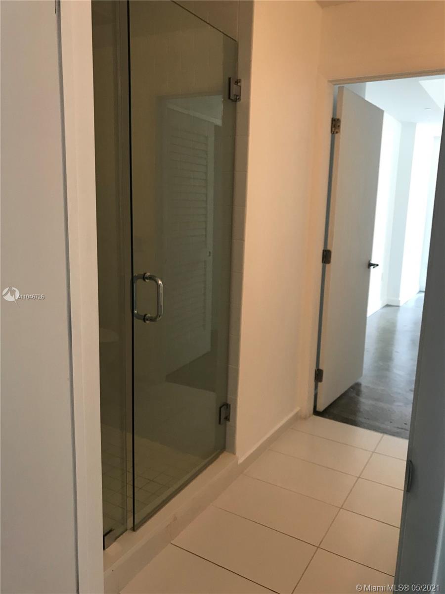CENTRO CONDO - Residential Lease