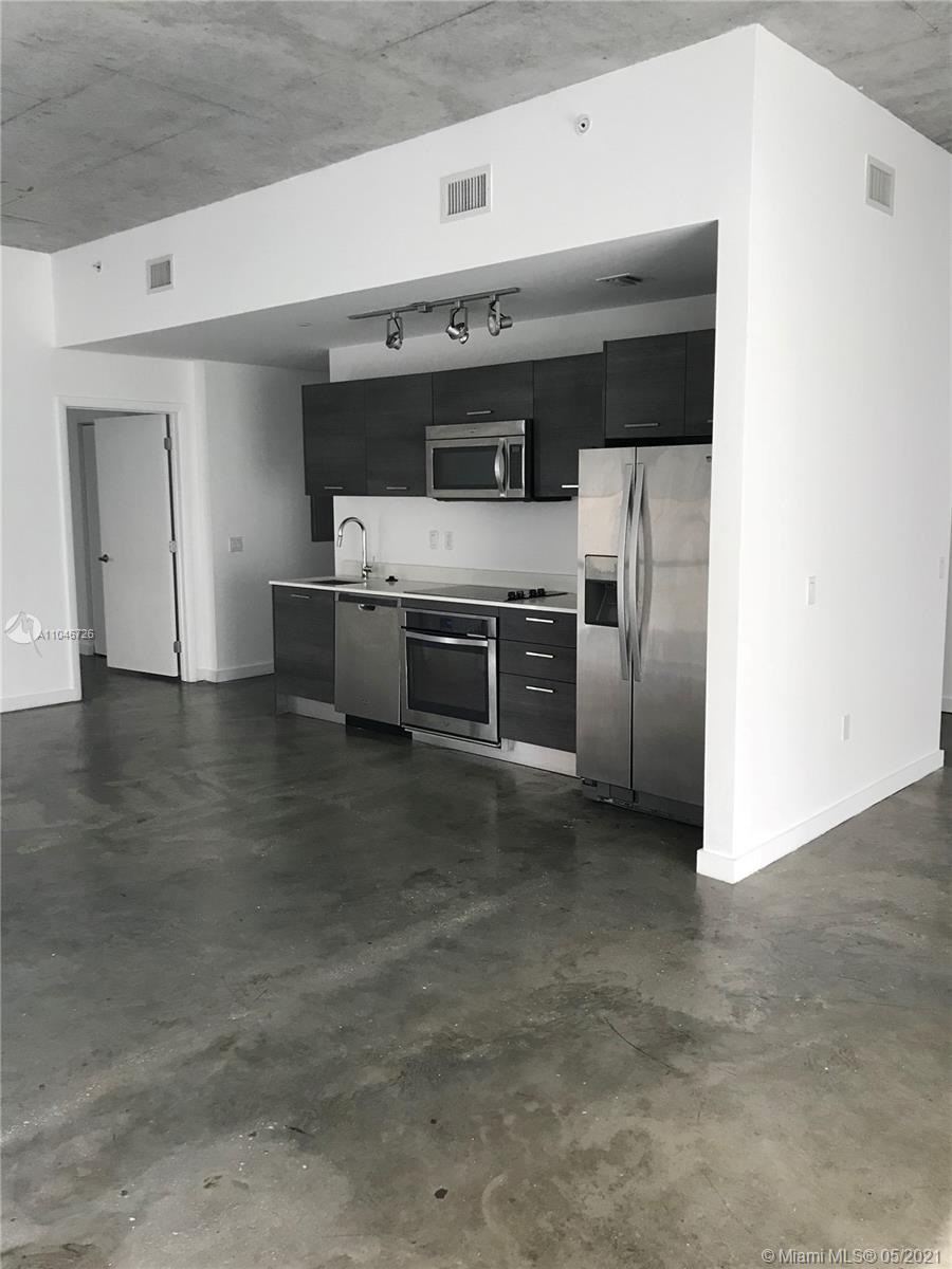 CENTRO CONDO - Residential Lease
