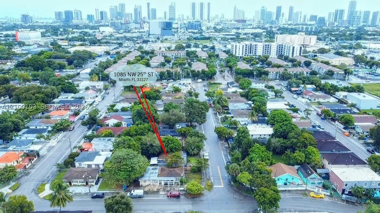 1085 NW 25th St