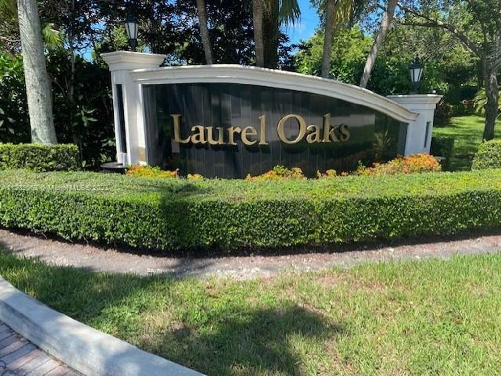 Photo of 11939 Acorn Dr, Davie, FL 33330 (MLS # A11232563)