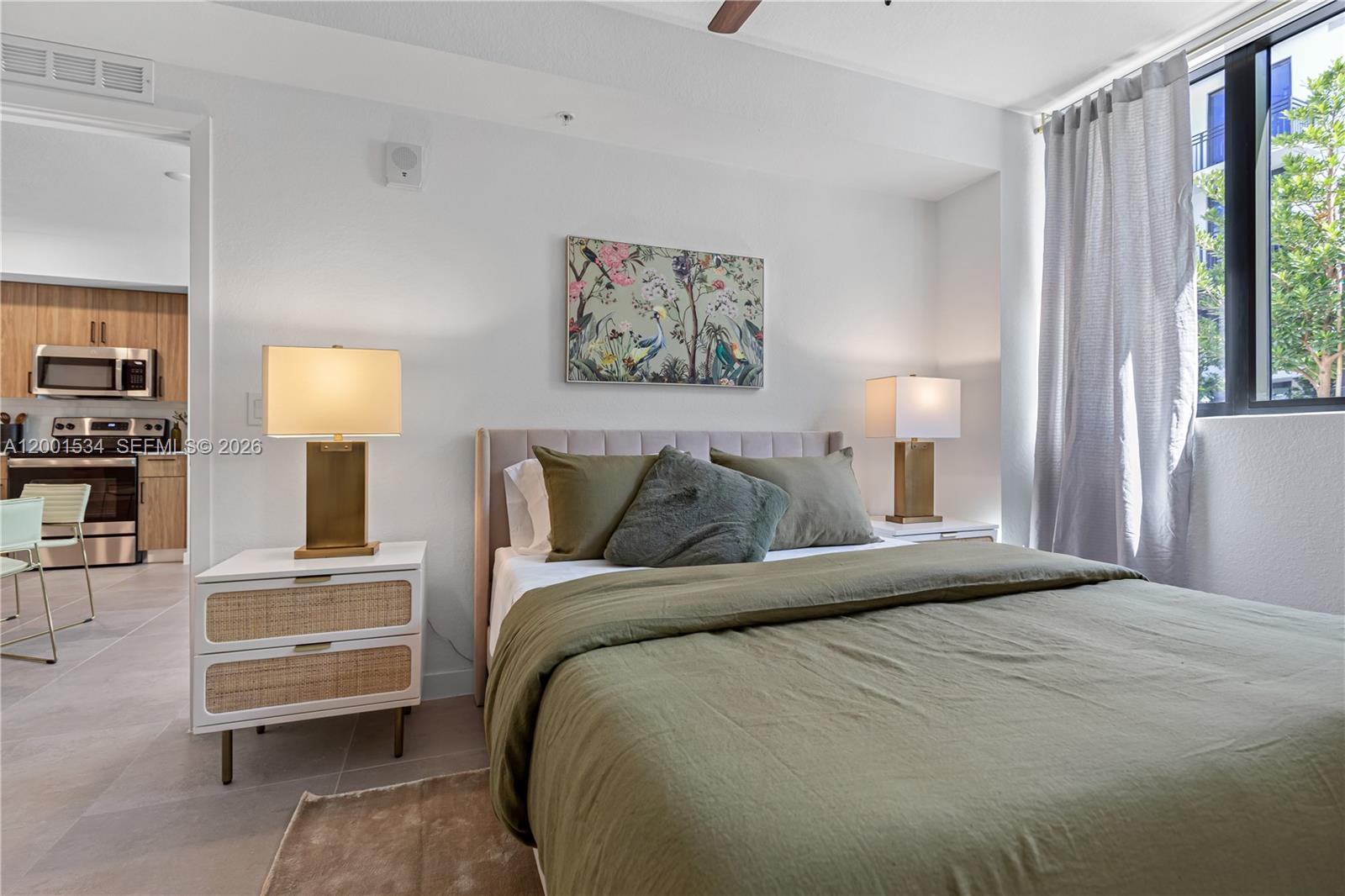 TOWN OF MODELO (DANIA) B- - Residential Lease