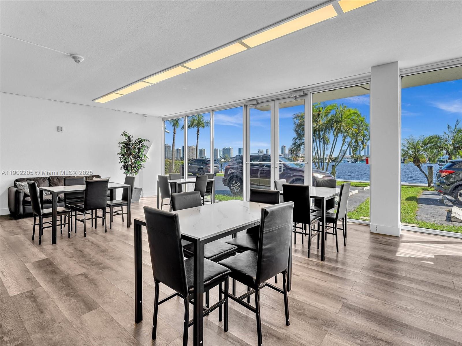 REEF SOUTH CONDO - Residential