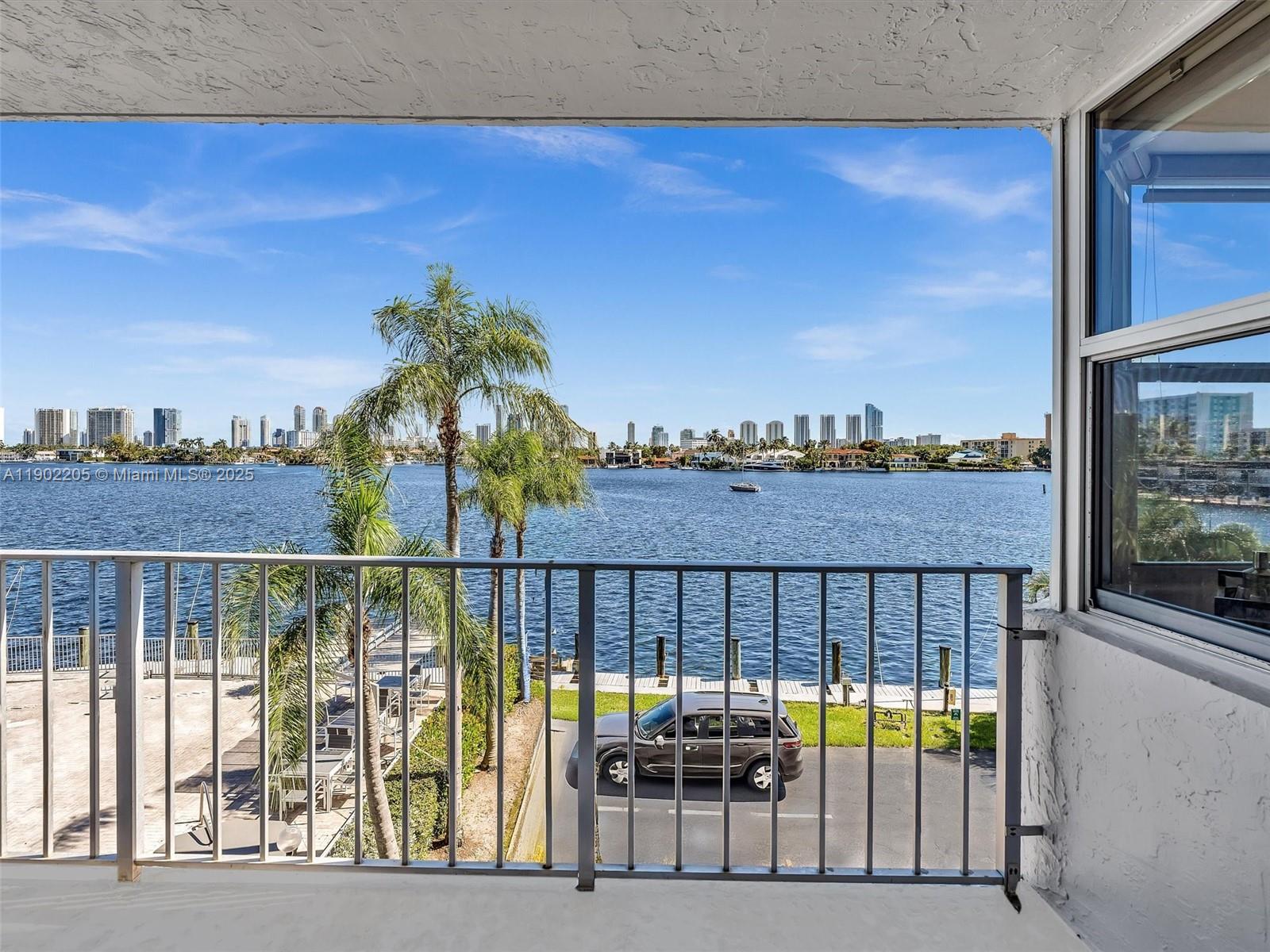 REEF SOUTH CONDO - Residential