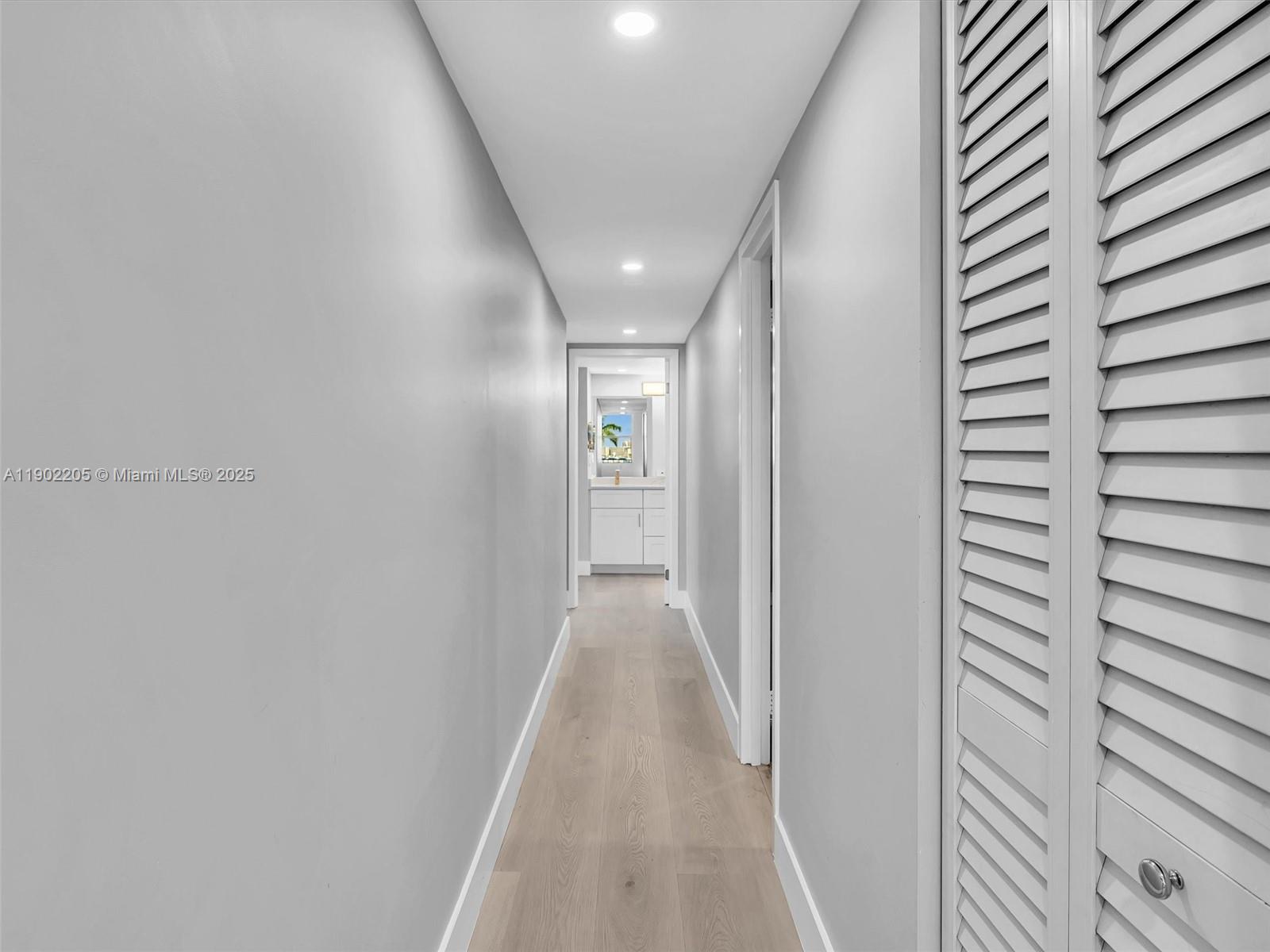 REEF SOUTH CONDO - Residential